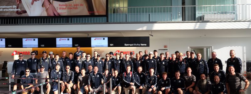 Gruppenfoto Flughafen Zürich